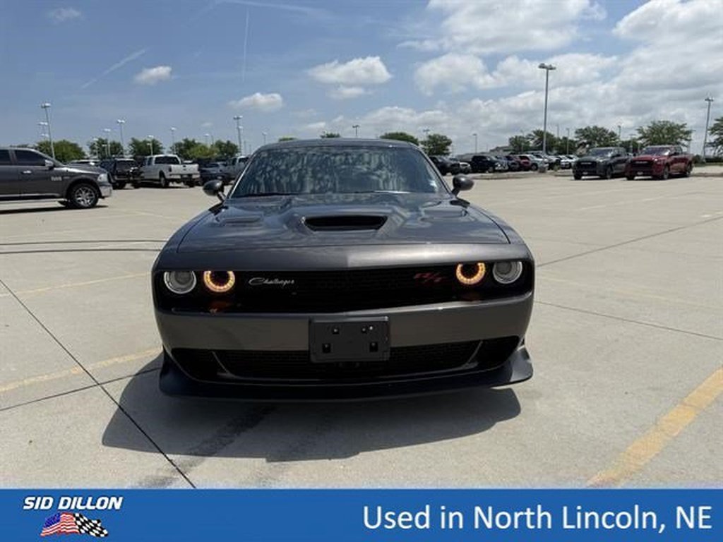 Used 2022 Granite Pearl Coat Dodge R/T Scat Pack image 4
