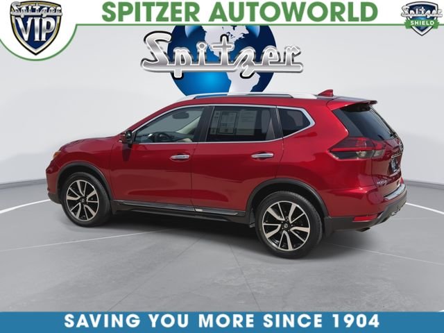 Used 2019 Red Nissan SL image 7