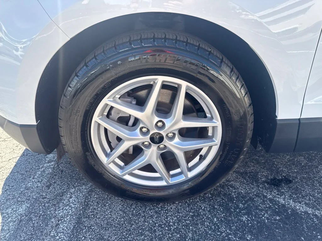 Certified Used 2024 Oxford White Ford SEL image 52