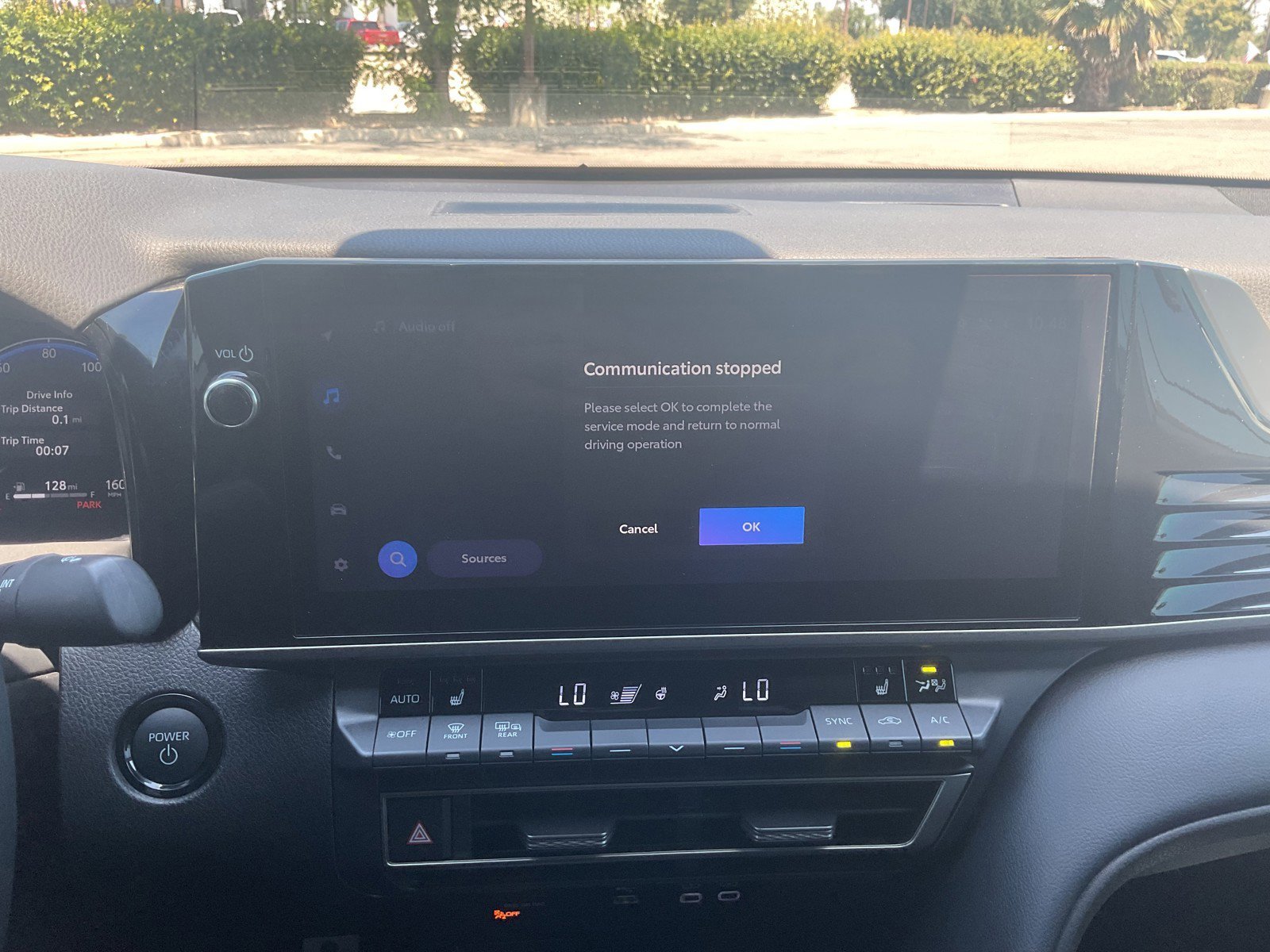 2025 Toyota Camry XSE - Photo 27