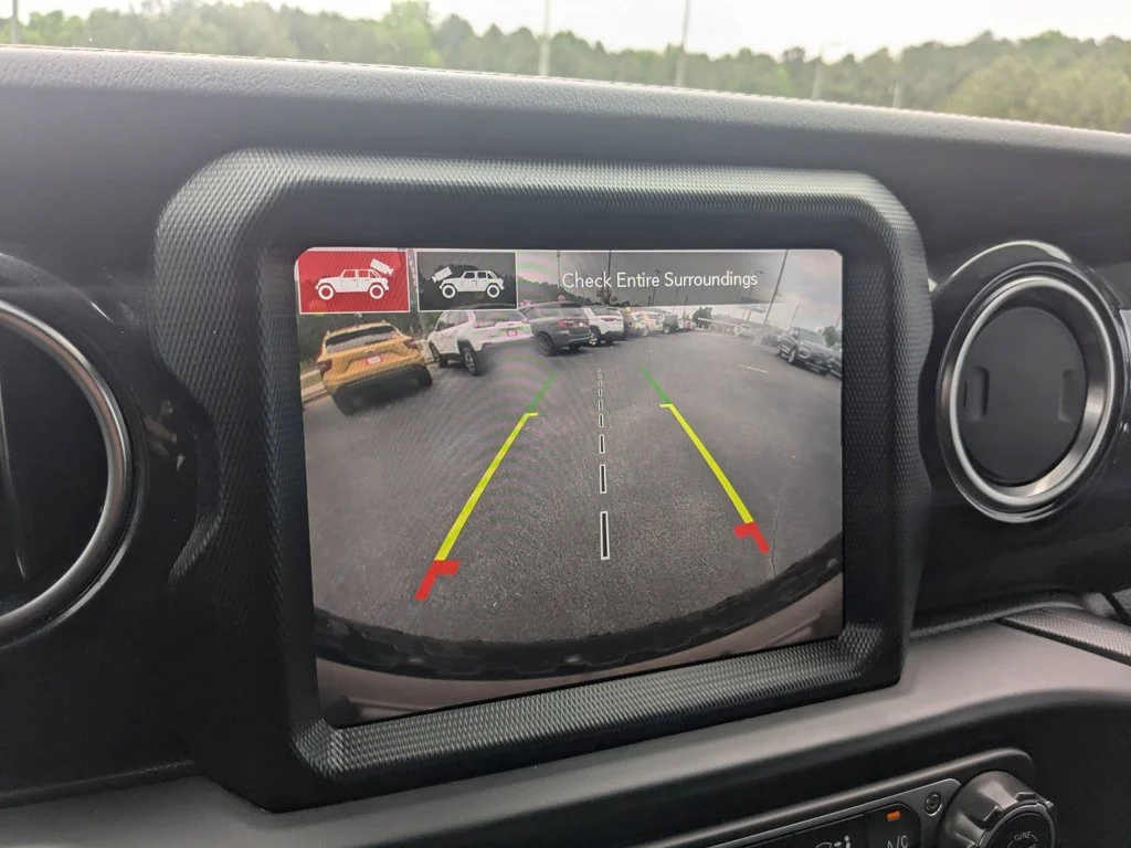 Used 2023 Sting-Gray Clearcoat Jeep Rubicon 392 image 17