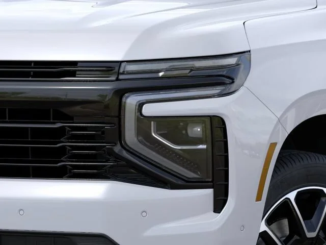 New 2026 Summit White Chevrolet RST image 10
