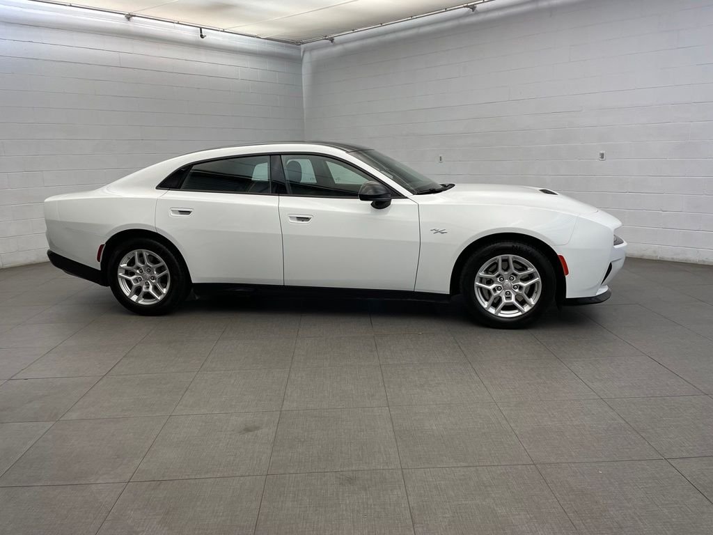 New 2026 White Knuckle Exterior Paint Dodge R/T image 2