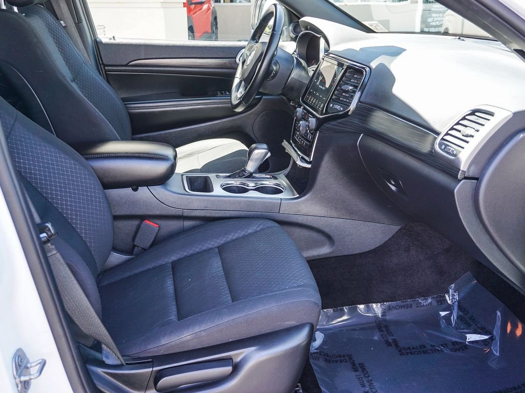 Used 2019 White Jeep Laredo E image 13