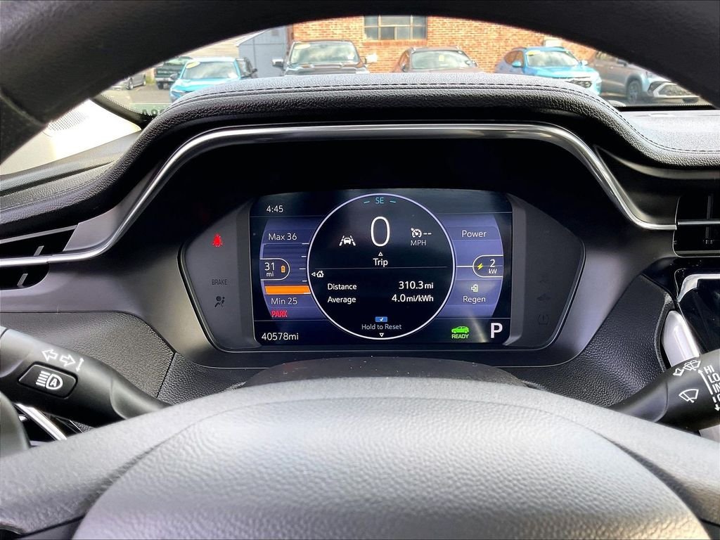 Used 2022 White Chevrolet LT image 24