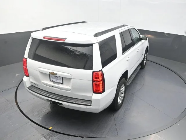 Used 2017 White Chevrolet LS image 18