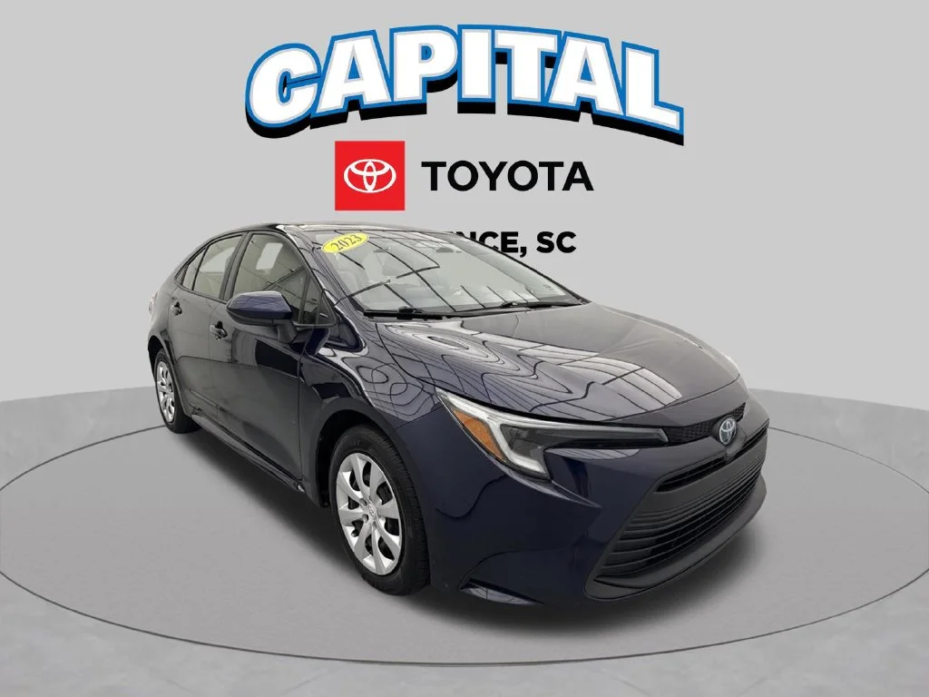 Used 2023  Toyota LE image 1