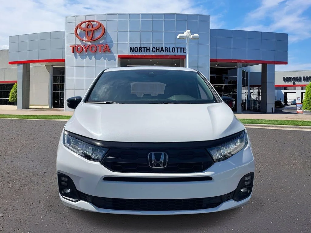 2025 Honda Odyssey Sport L - Photo 2