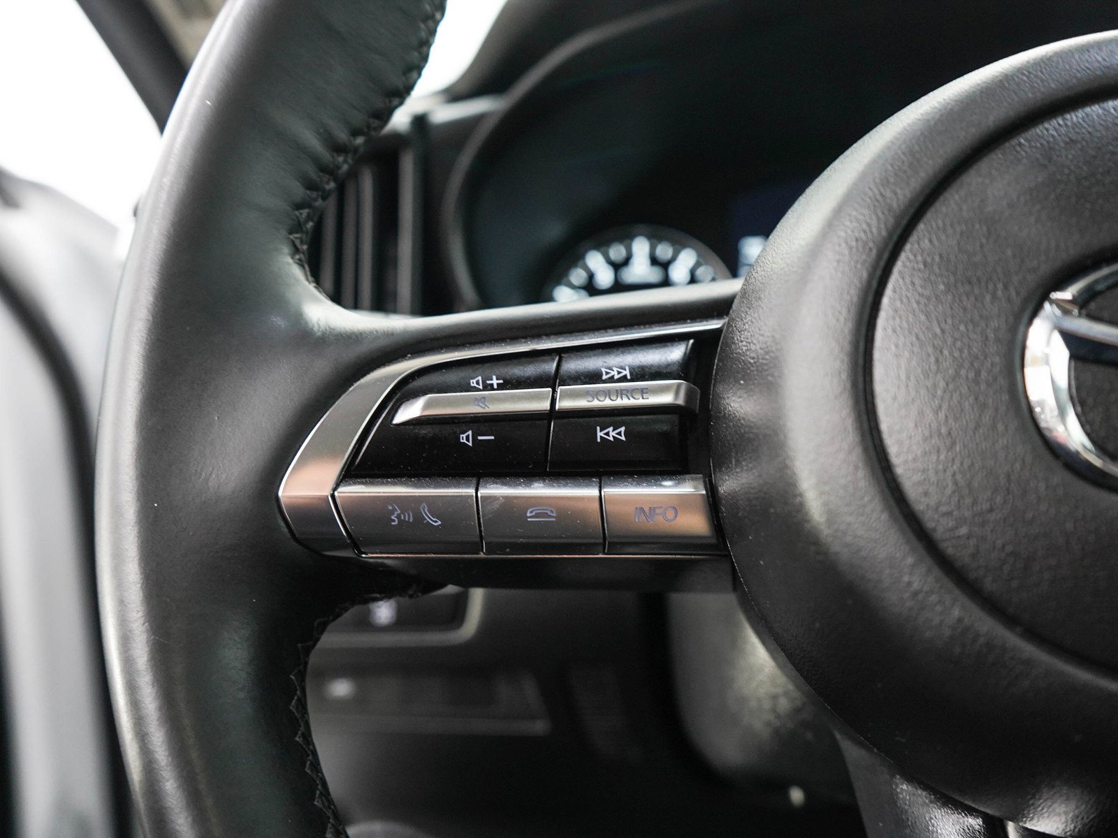 Used 2024 Wind Chill Pearl Mazda 2.5 S Premium Package image 26