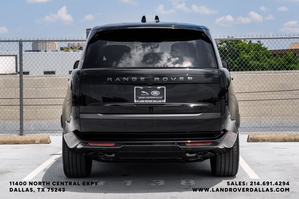 Used 2024 Black Land Rover Autobiography image 7