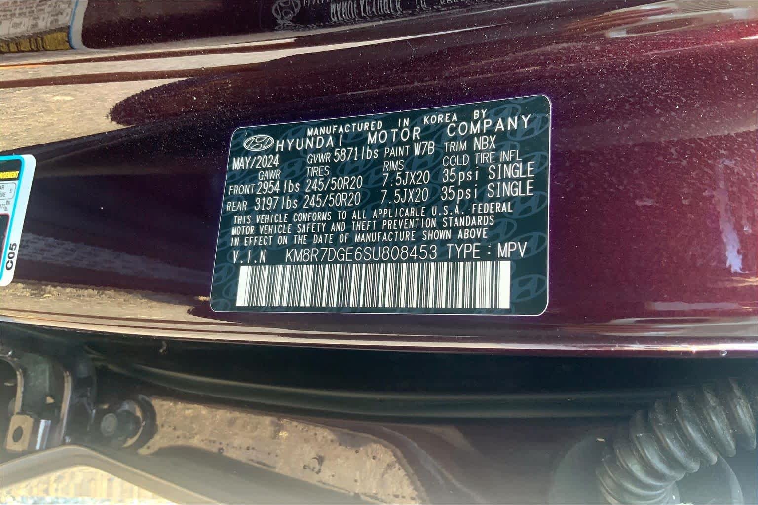 Used 2025 Sierra Burgundy Hyundai Calligraphy image 31