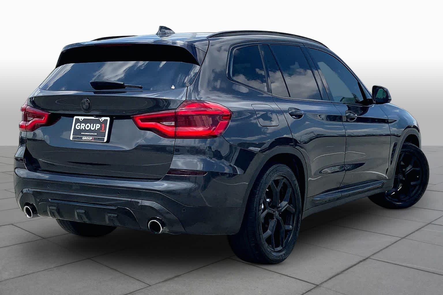 Used 2020 Dark Graphite Metallic BMW sDrive30i image 12