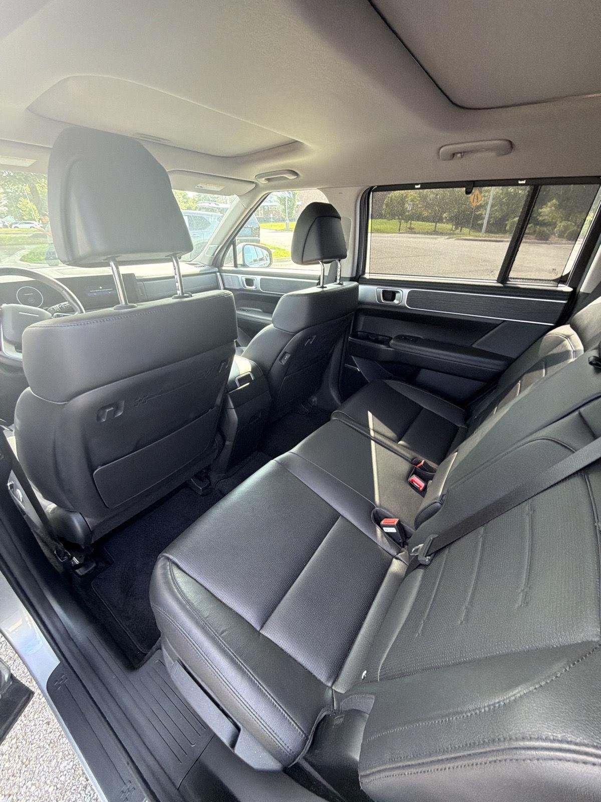 Used 2024 Shimmering Silver Hyundai Limited image 40