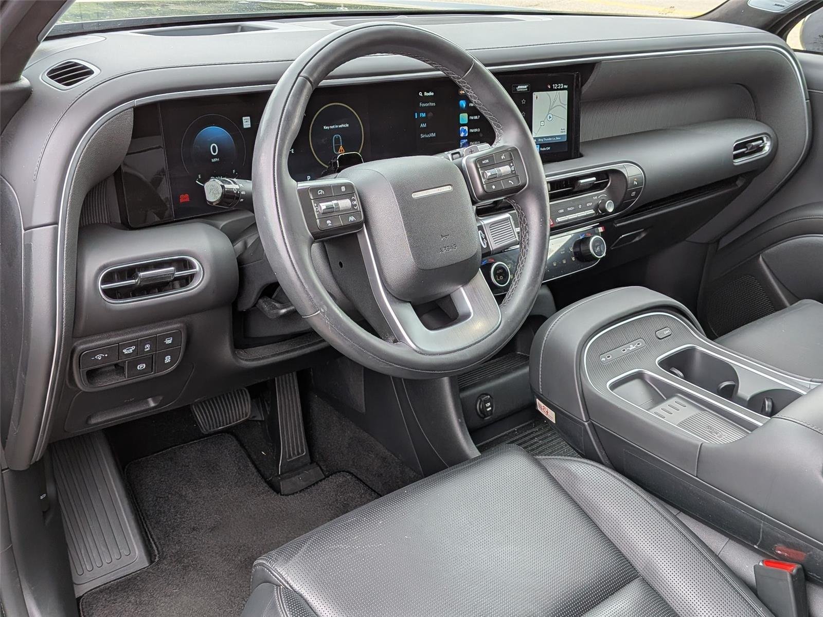 Used 2026 Ecotronic Gray Pearl Hyundai Calligraphy image 10