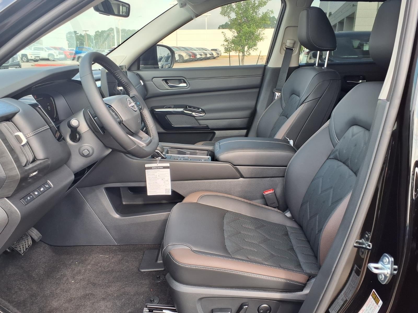 2026 Nissan Pathfinder Platinum Black at Robbins Nissan