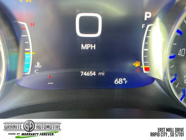 2023 Chrysler Pacifica Touring L - Photo 17