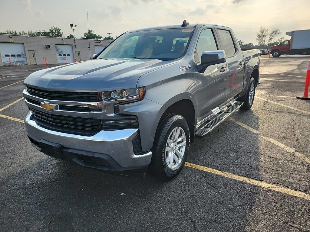 Used 2020 Gray Chevrolet LT image 14