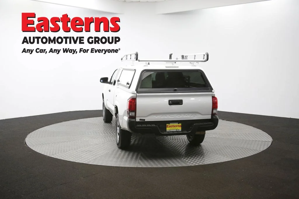 Used 2021 White Toyota SR image 34