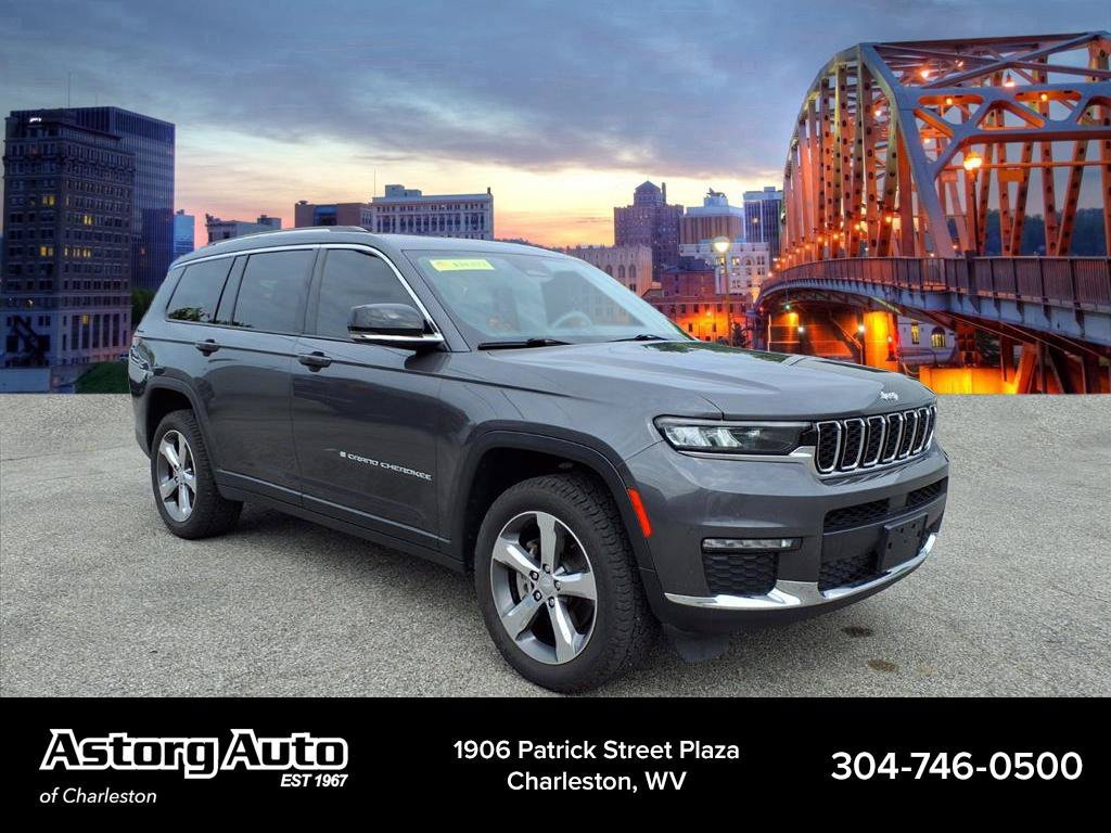 Used 2022 Baltic Gray Metallic Clearcoat Jeep Limited image 1