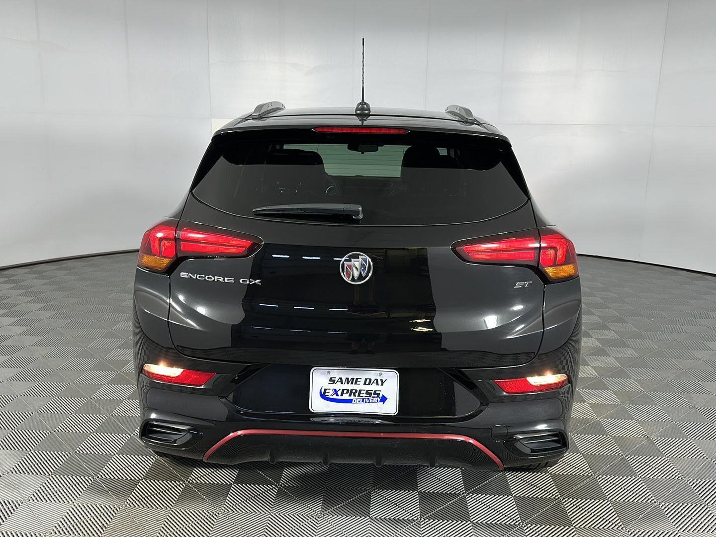 Used 2023 Ebony Twilight Metallic Buick  image 8