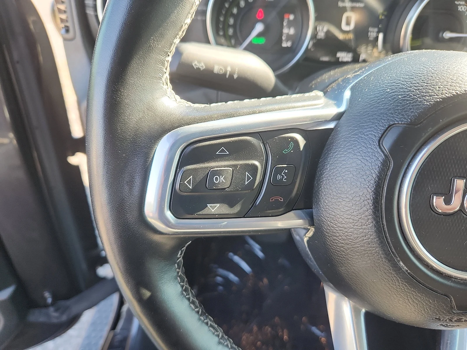 Used 2023 Gray Jeep Sahara 4xe image 21