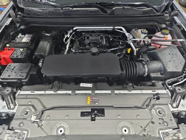 2026 Chevrolet Colorado LT - Photo 29