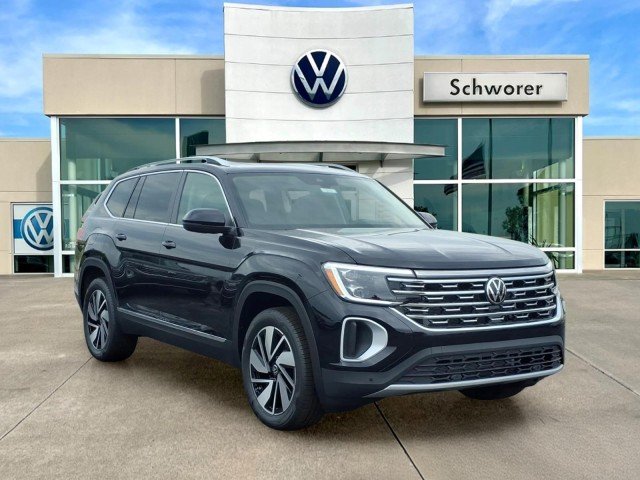 New 2026 Deep Black Pearl Volkswagen SEL 4Motion image 4