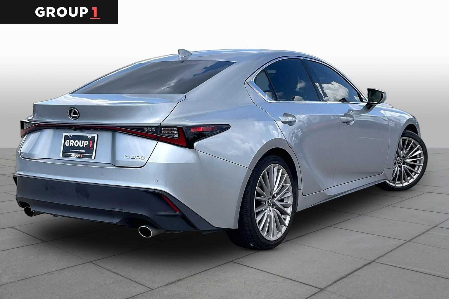 Used 2023 Iridium Lexus  image 11