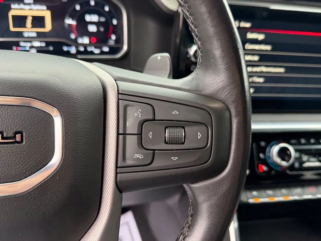 Used 2022 ONYX BLACK GMC Denali image 32