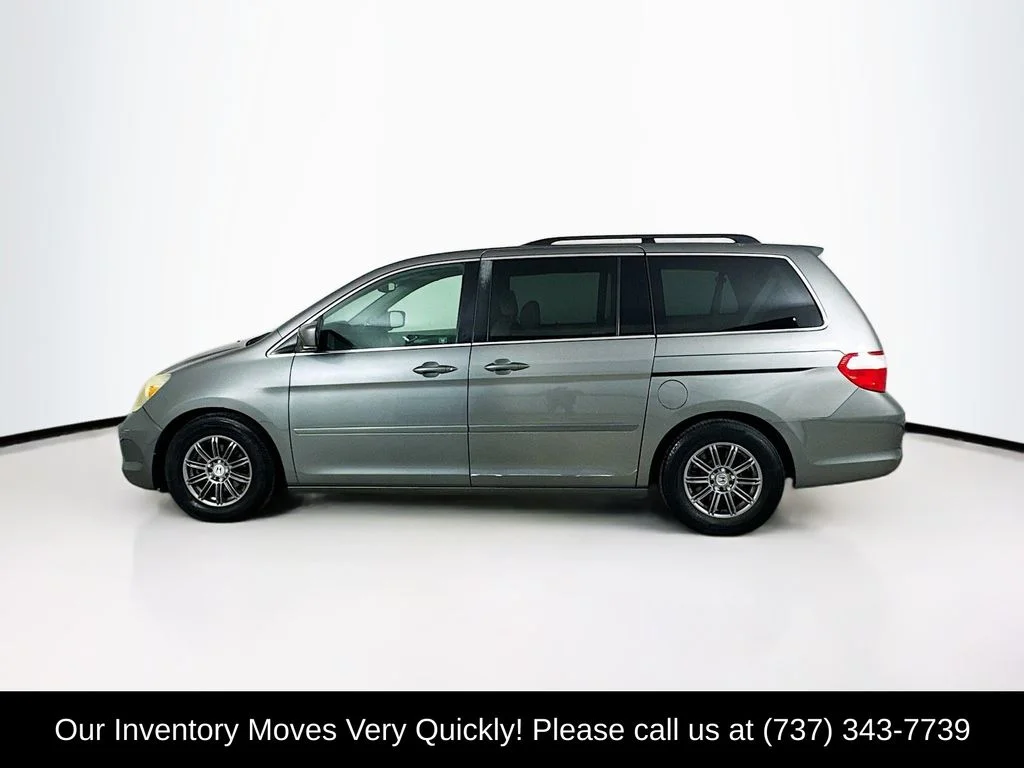 Used 2007 Nimbus Gray Metallic Honda Touring image 4