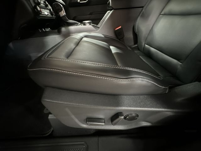 New 2026 Desert Sand Ford Outer Banks® image 18