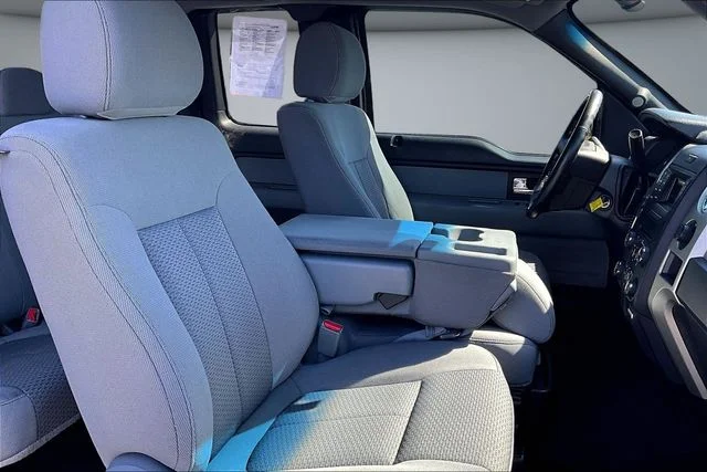 Used 2013 Gray Ford XLT image 27