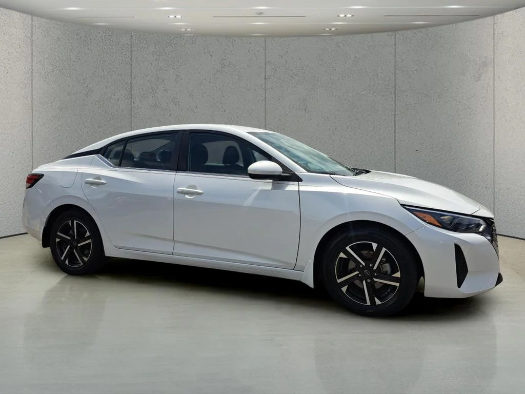 Used 2024 White Nissan SV image 3