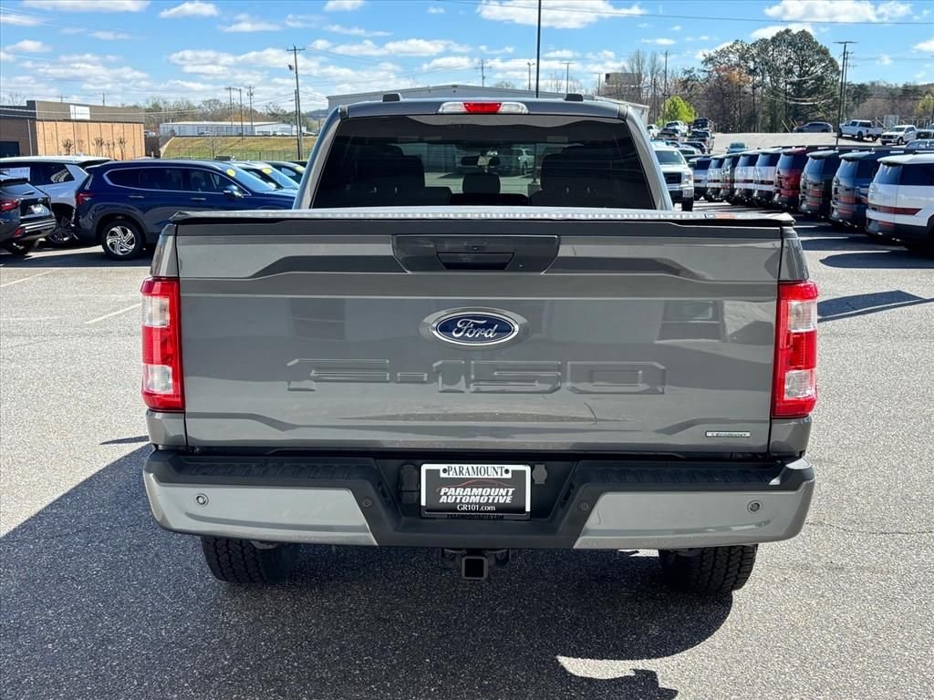 Used 2023 Gray Metallic Ford XL image 25