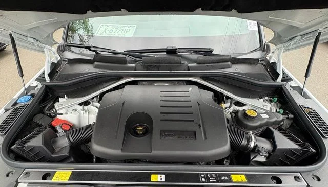 Certified Used 2024 White Land Rover SE image 57