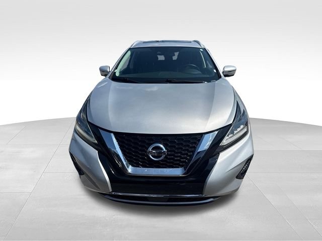 Used 2019 Silver Nissan Platinum image 8