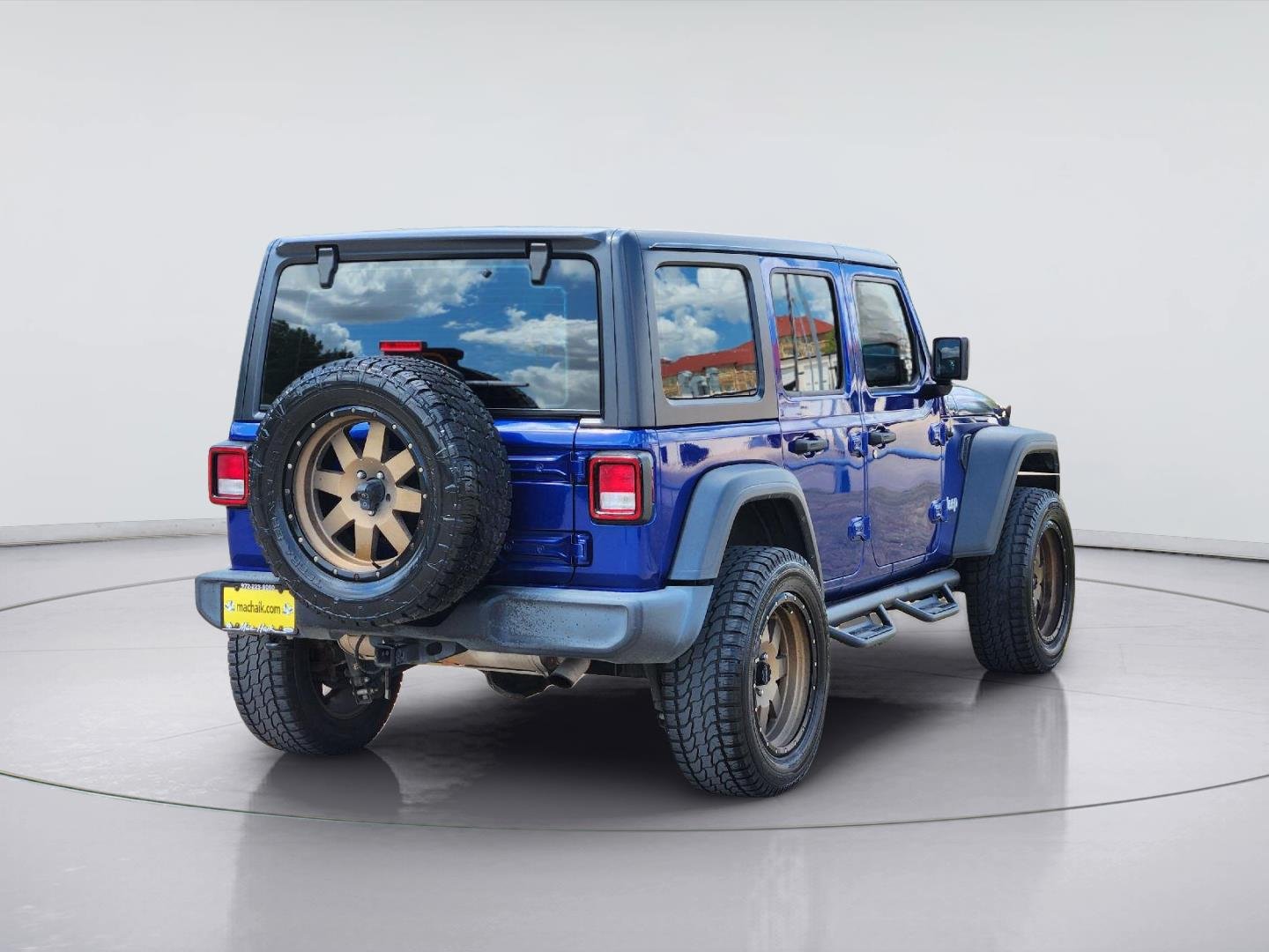 Used 2018 Ocean Blue Metallic Clearcoat Jeep Sport image 6