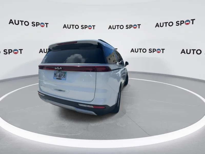Used 2023 White Kia LX image 8