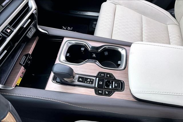 Used 2023 Black Lexus 350 Luxury image 15