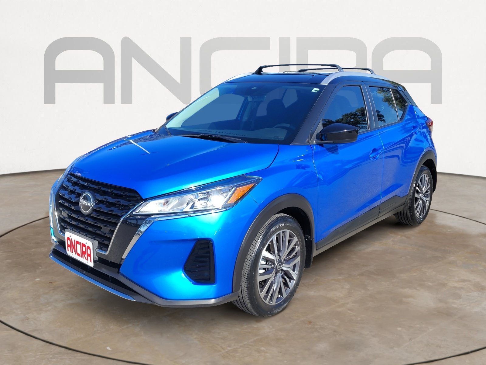 Certified Used 2024 Electric Blue Metallic/Super Black Nissan SV image 7
