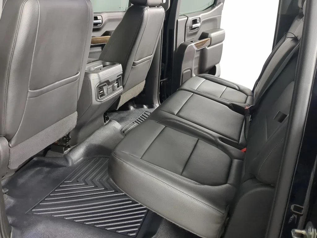 Used 2020 Black Chevrolet RST image 14