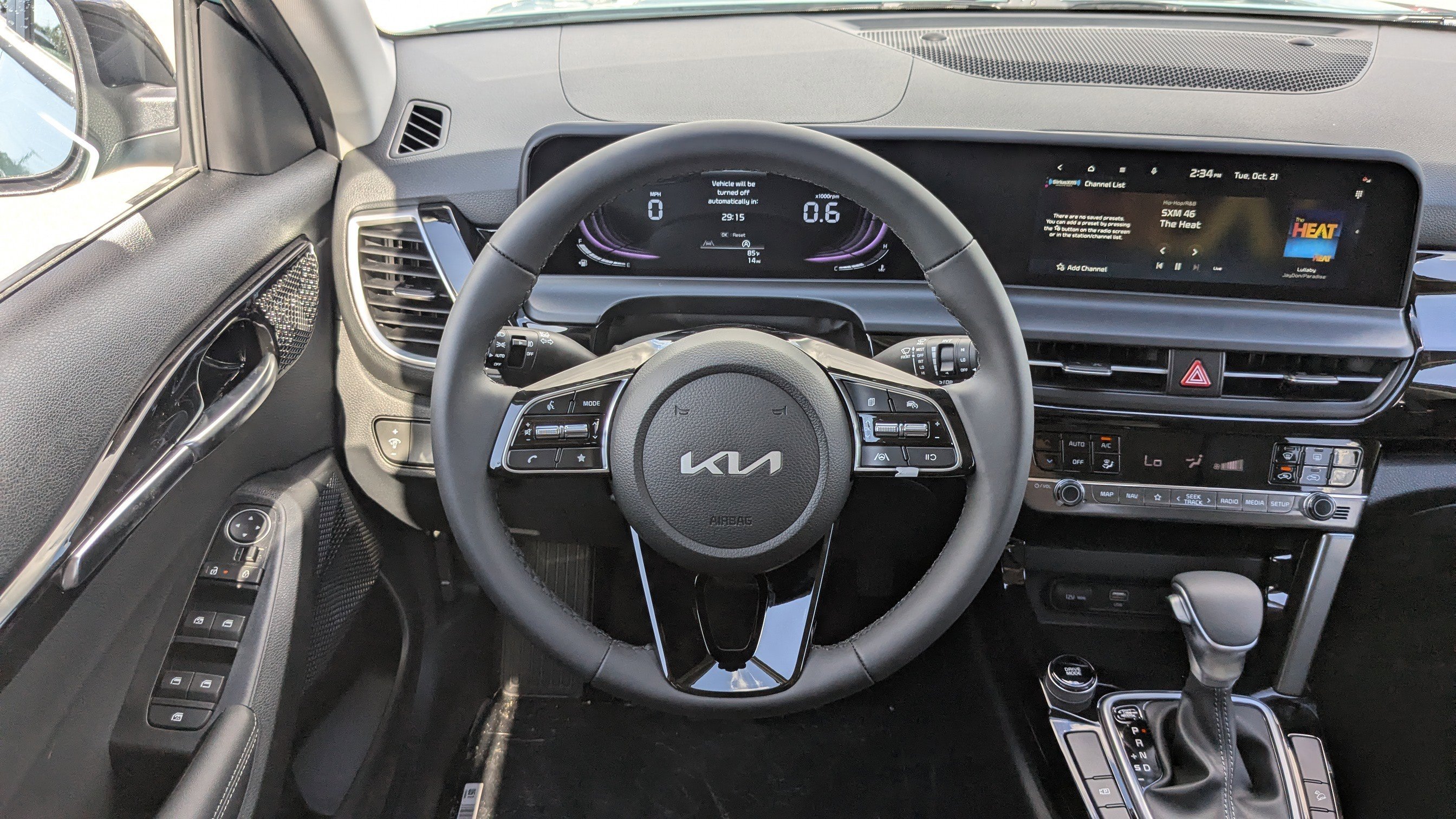 New 2026 Pluton Blue / Black Roof Kia S image 19