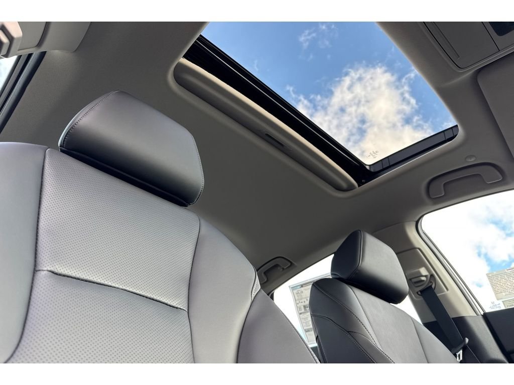 New 2026 Platinum White Pearl Honda EX-L image 18