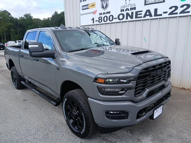 2027 RAM 2500 Pickup Tradesman/Black Express