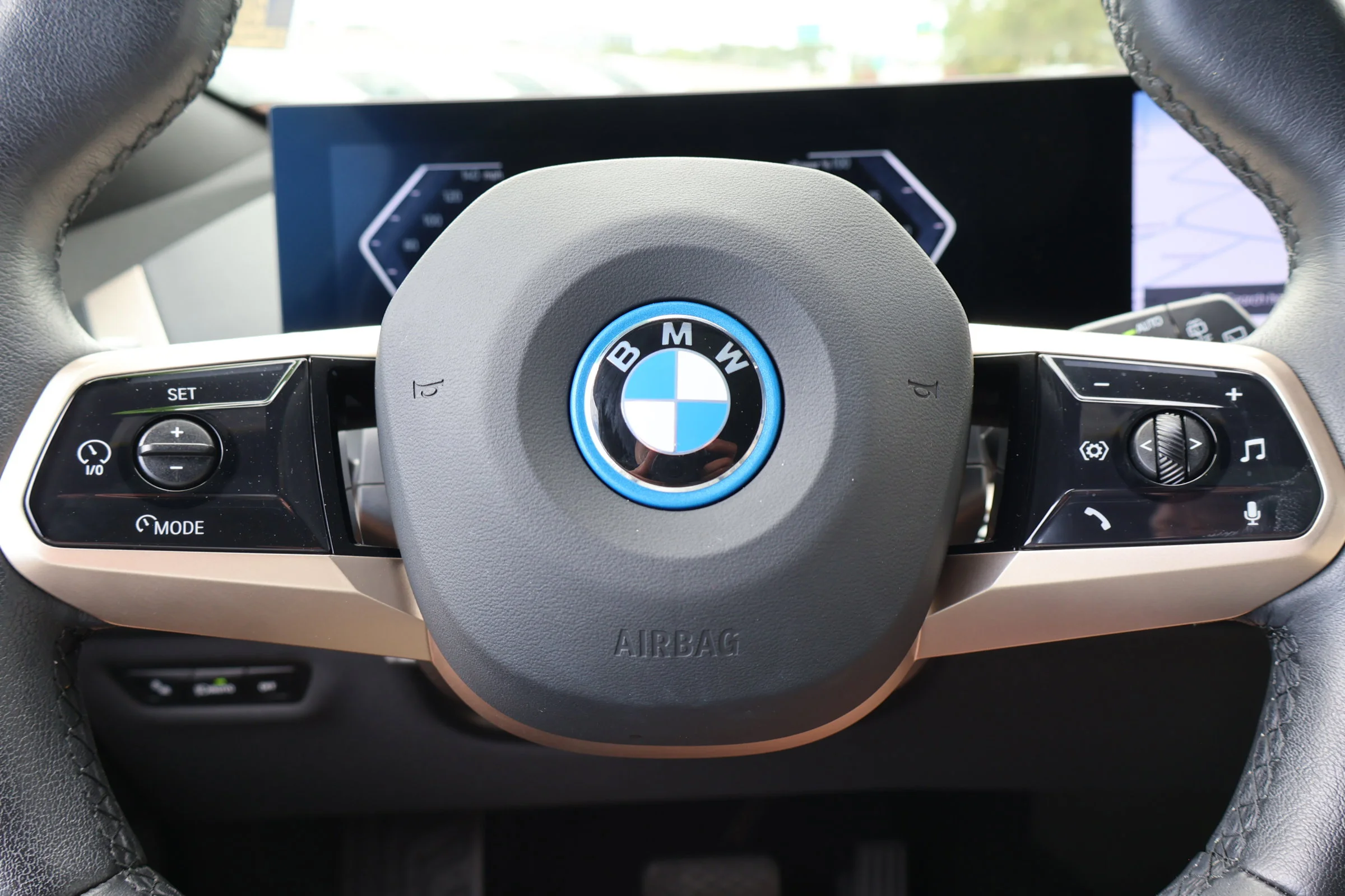 2025 BMW iX 50 - Photo 26