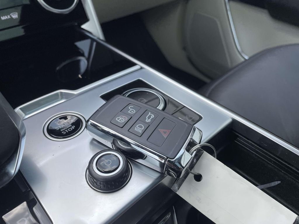 2023 Land Rover Range Rover SE - Photo 43