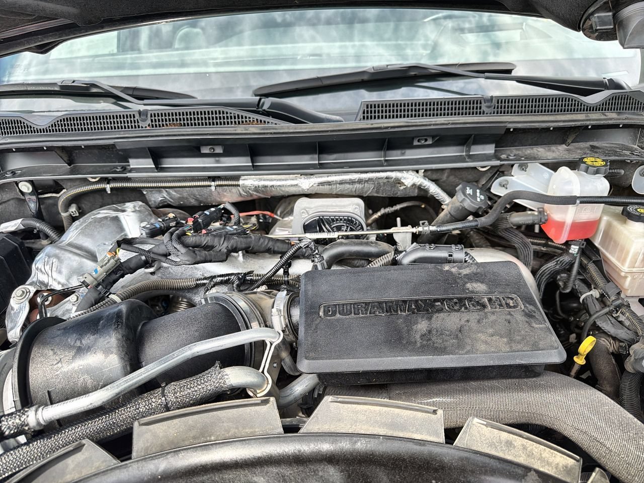 Used 2024 Titanium Rush Metallic GMC Denali image 25
