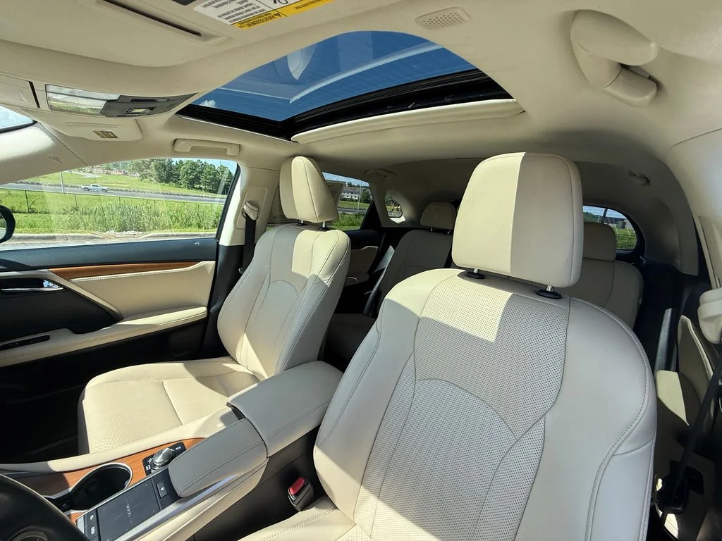 Used 2021 Black Lexus 350 image 21
