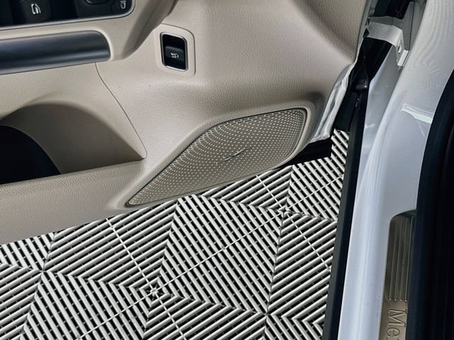 New 2026 Polar White Mercedes-Benz GLA 250 image 50
