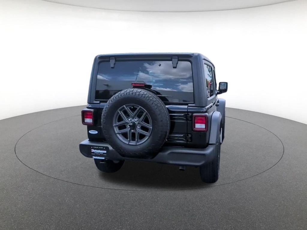 New 2026 Black Clear-Coat Exterior Paint Jeep Sport S image 10
